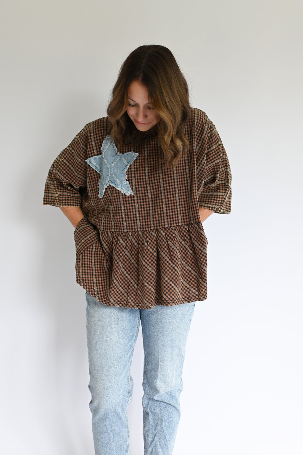Emily Gingham Star Top (mocha)