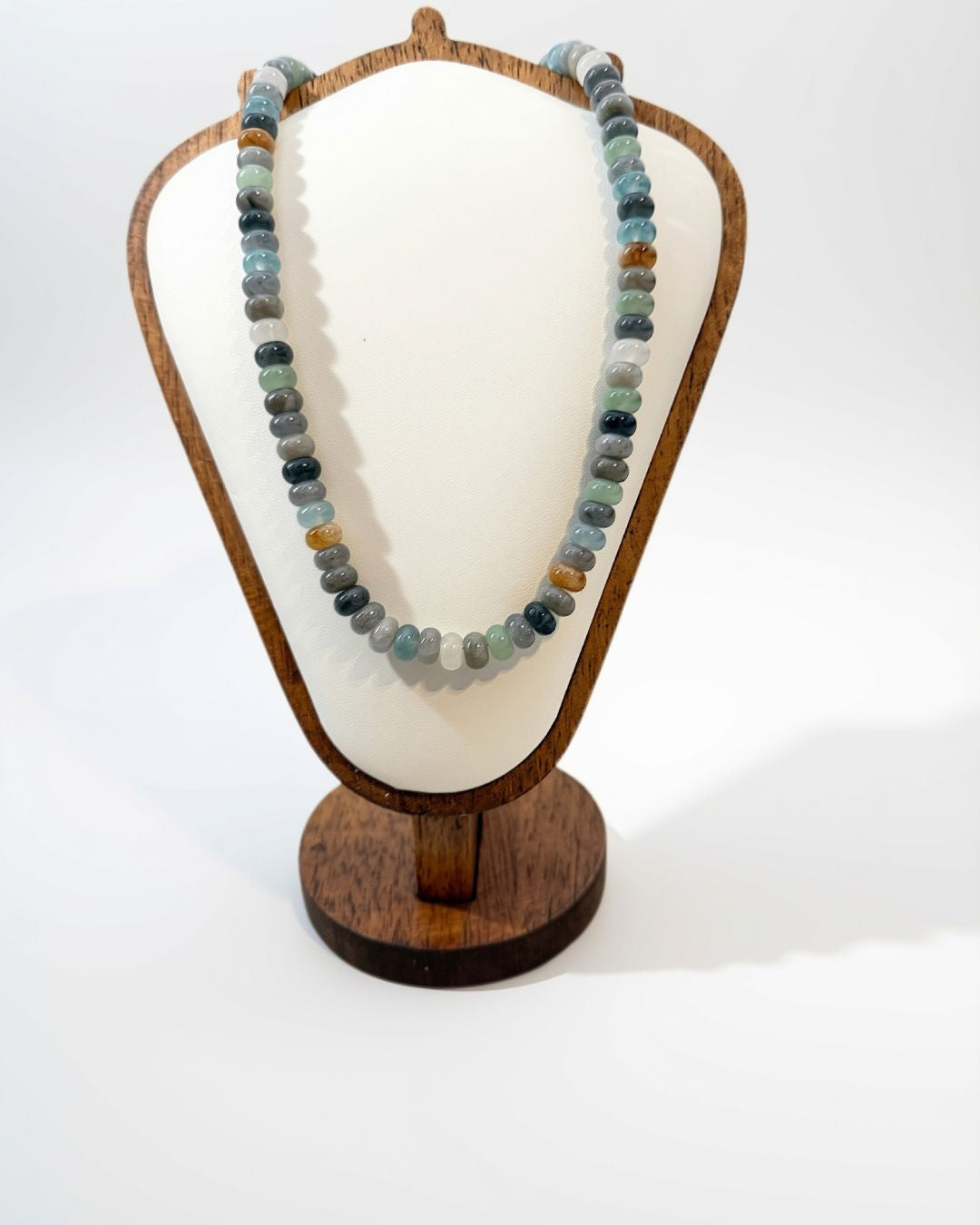 Beaded Necklace (blue)